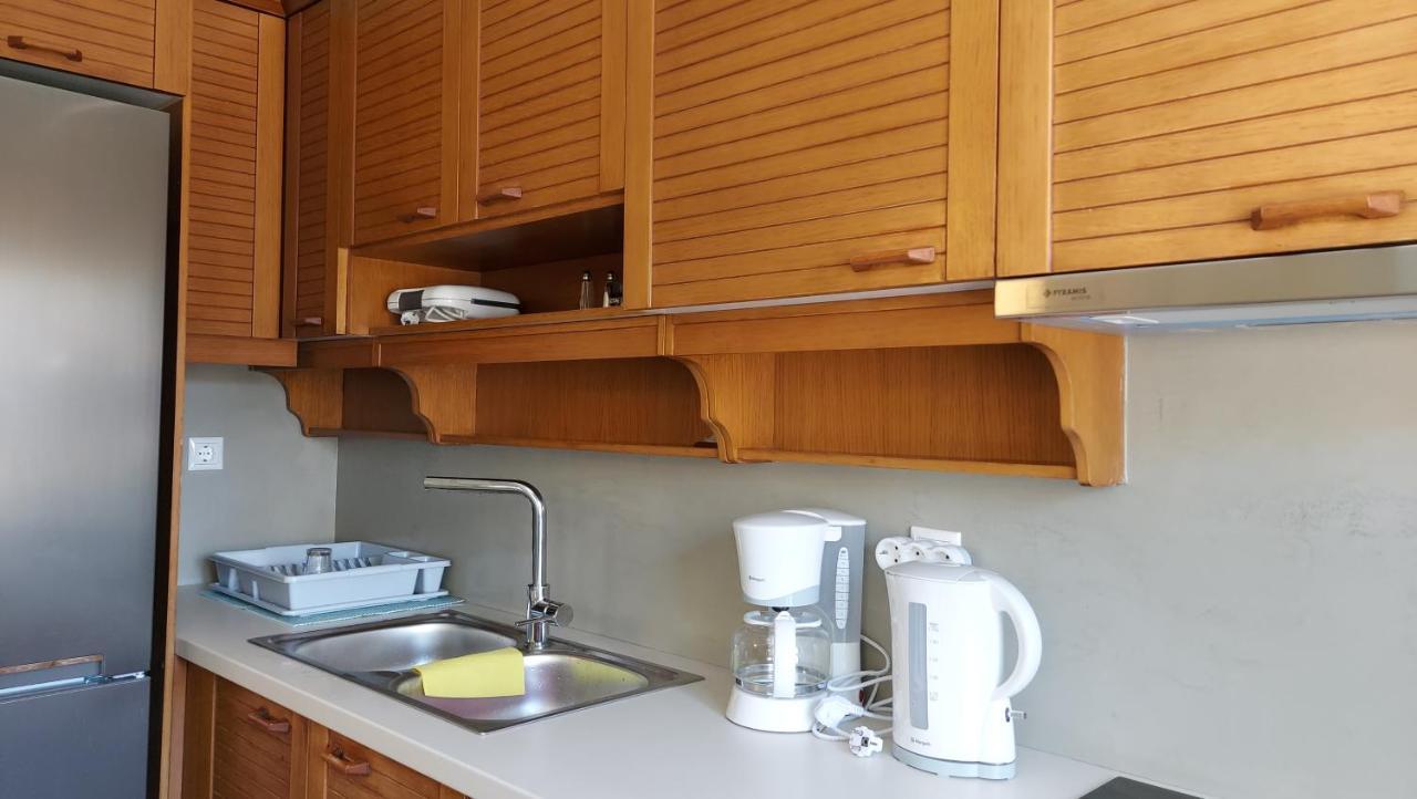 Hermes Apartment *